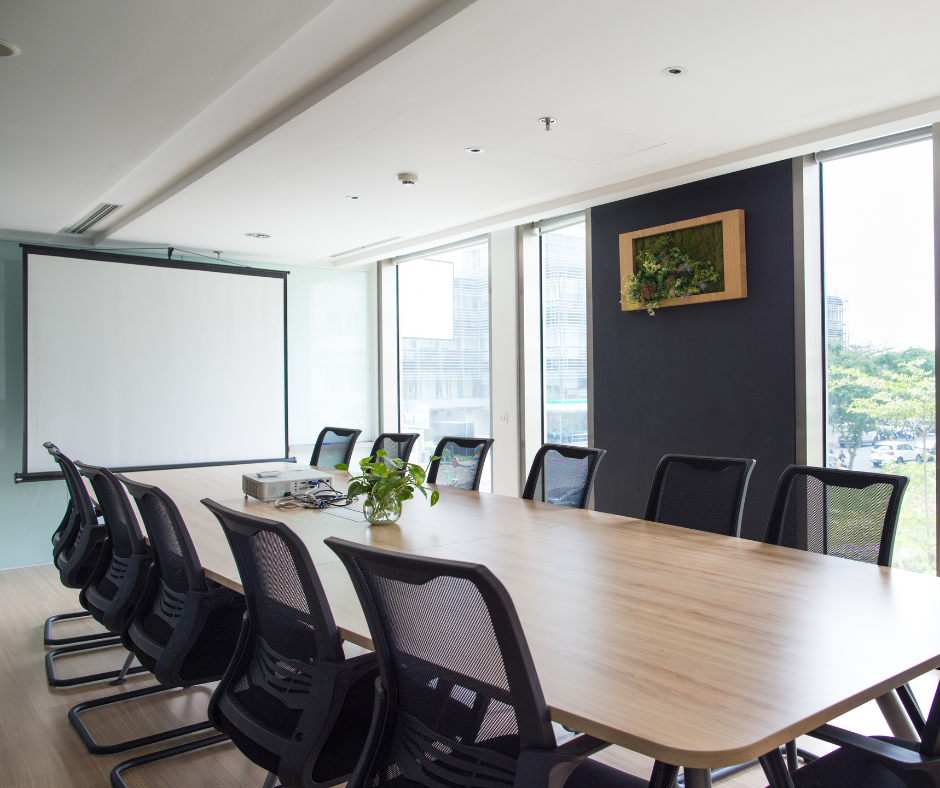 Aménagement d'une salle de réunion.