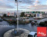 A LOUER UN LOCAL COMMERCIAL DE 290 m2 - EMPLACEMENT EXCEPTIONNEL - ZONE COMMERCIALE - LA ROCHE SUR YON