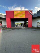 A LOUER LOCAL COMMERCIAL DE 998 m2 - RETAIL PARK - ZONE COMMERCIALE - CHANTONNAY