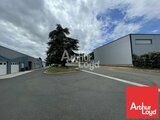 Locaux industriels / Entrepôts 86000