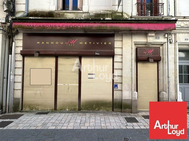 A LOUER - RUE COMMERÇANTE - LOCAL COMMERCIAL 63M²