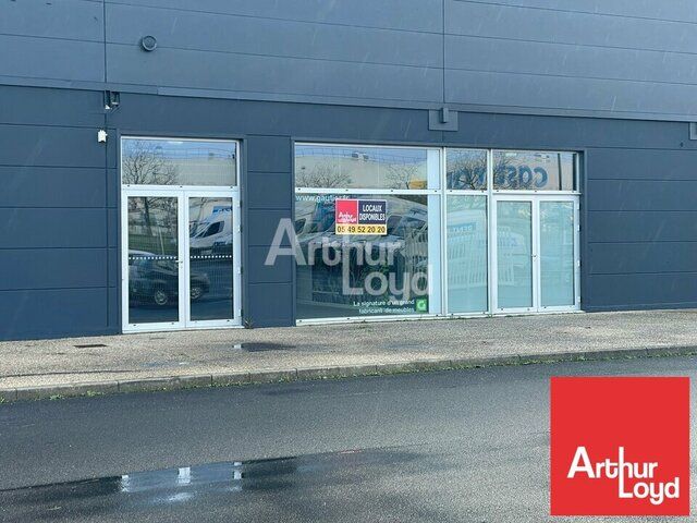 Local commercial Niort 570 m2