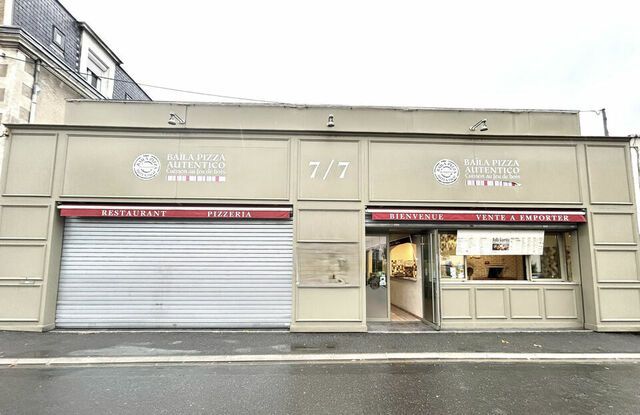 A LOUER - LOCAL COMMERCIAL AVEC UN EMPLACEMENT IDÉAL À PROXIMITÉ DU BOULEVARD BLOSSAC - CHÂTELLERAULT