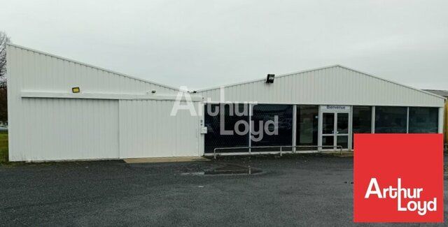 LOCAL COMMERCIAL DE 545M² - A VENDRE - LES HERBEIRS